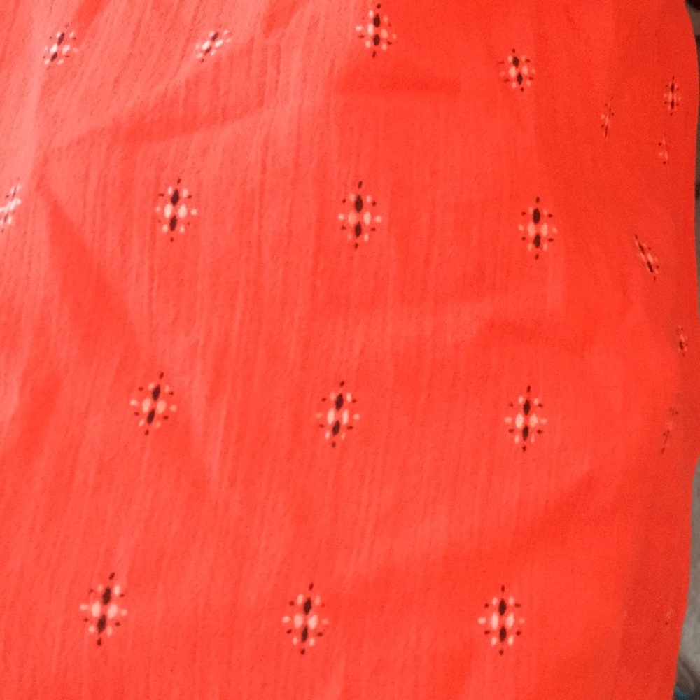 Old Navy tank - Picture 3 of 5